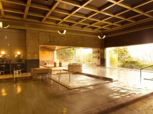 Hyoe Koyokaku - Facilities and Services