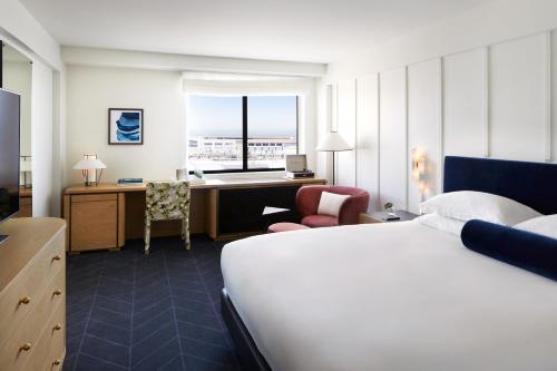 Kimpton Alton Fishermans Wharf, an IHG Hotel - Location and Nearby Attractions