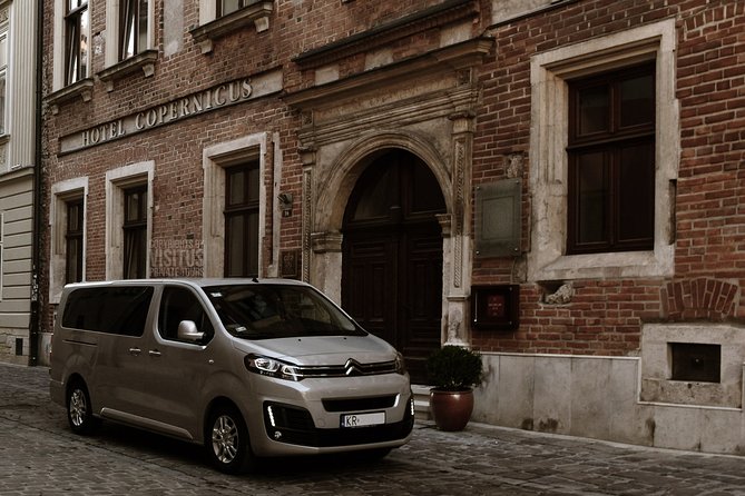 Krakow Airport Transfer ⇄ Your Hotel - Meeting and Pickup