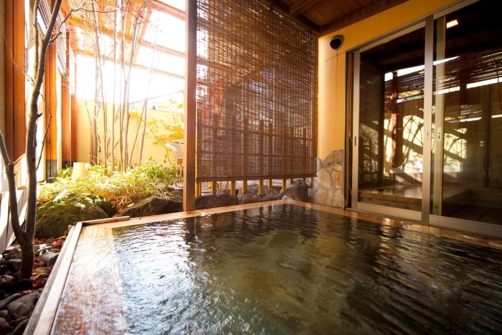 Kutsurogi-no-Yado Nanakawa - Accommodation Details