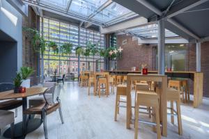 Leonardo Hotel Breda City Center - Accommodation and Facilities
