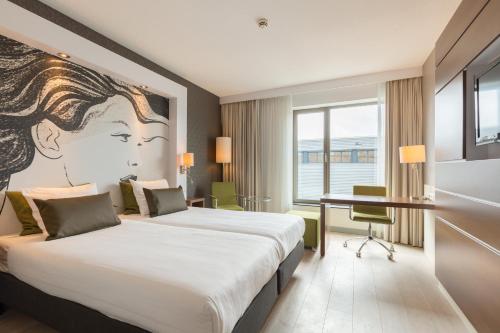 Leonardo Hotel Papendrecht - Accessibility and Location