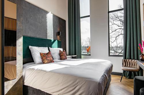 Monument Hotel - Hotel Overview and Rating