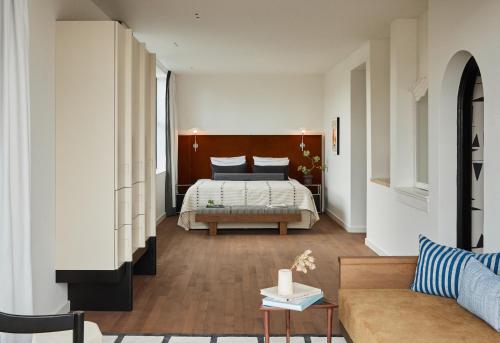 Morgan & Mees Rotterdam - Room Features