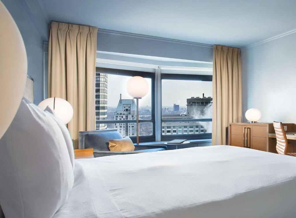 New York Hilton Midtown Review