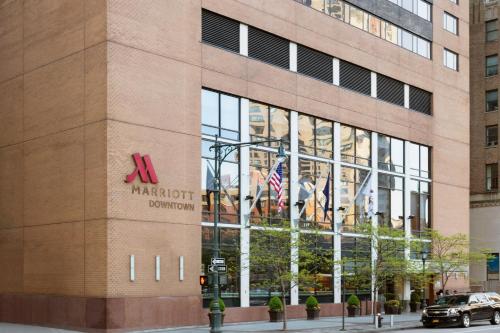 New York Marriott Downtown - Location and Accessibility