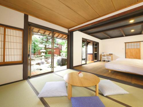 NIPPONIA HOTEL Takehara Saltworks Town - Exceptional Guest Experiences