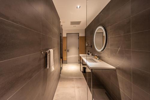 Note Hotel Leeuwarden - Location and Accessibility