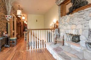 NYC Townhouse Apartment - Policies and Restrictions