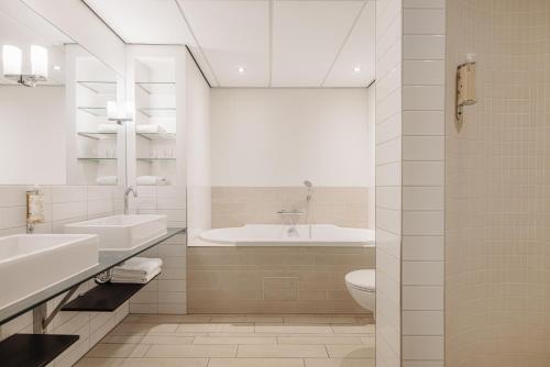 Orange Hotel Leeuwarden - Accommodation Options