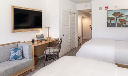 Portola Hotel & Spa - Amenities and Facilities