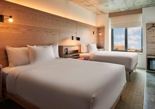 Radio Hotel - Amenities and Services