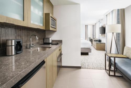 Residence Inn New York Downtown Manhattan/Financial District - Facilities and Amenities