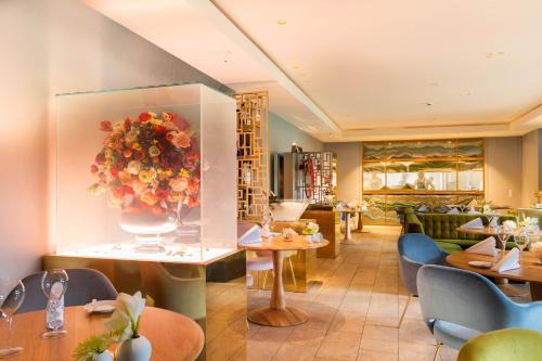 Restaurant Hotel Merlet - Excellent Location