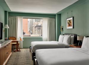 Romer Hells Kitchen - Room Types and Amenities