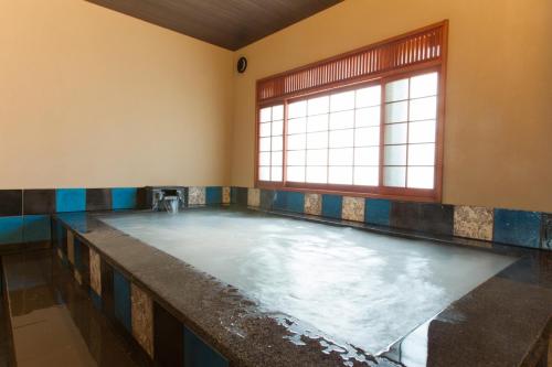 Ryotei Matsuya Honkan Suizenji - Accommodations and Facilities
