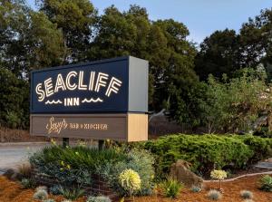 Seacliff Inn Aptos, Tapestry Collection by Hilton - Location and Accessibility