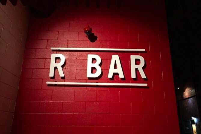 Self-Guided Bar Hunt: Cacti and Cocktails
