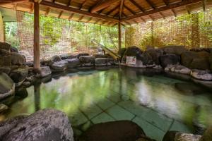 Senkeien Tsukioka Hotel - Room Types and Accommodations