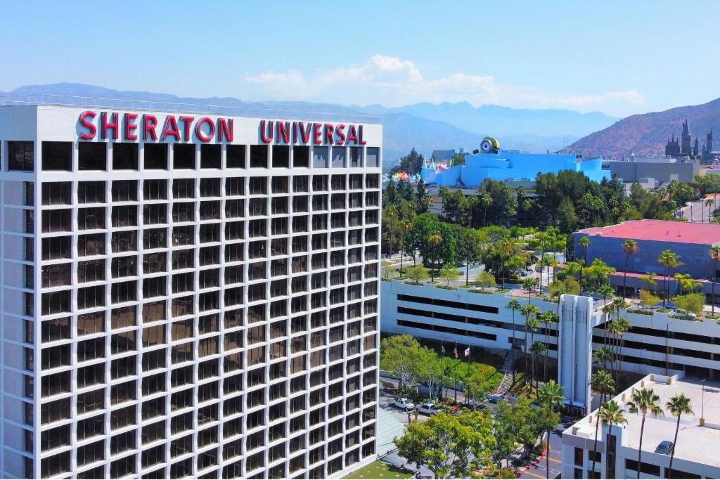 Sheraton Universal Review