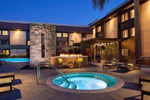 Sonesta Silicon Valley - Room Types and Amenities