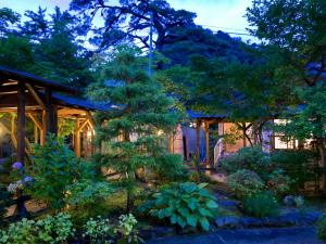 Takanosukan - Accommodation Details