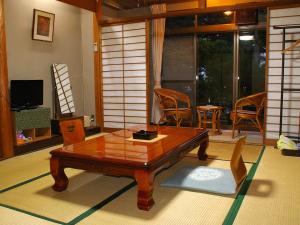 Takarabune Onsen Yumoto Kotobuki - Onsite Spa and Wellness Facilities