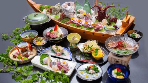Tenku Hotel Kairo - Location and Nearby Attractions