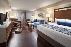 The Anza-a Calabasas Hotel - Room Features and Amenities