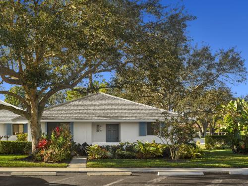 The Cottages at PGA National Resort - Accommodations