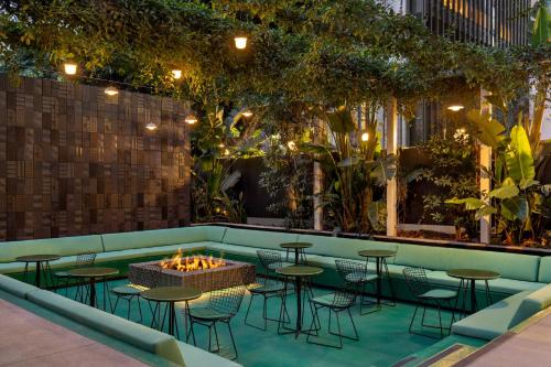 The Delphi Hotel - Convenient Location