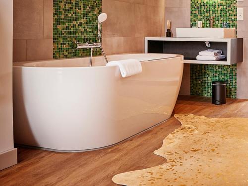 The Maas Pearl Nextdoor Maassuites - Accommodation and Amenities