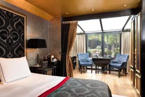 The Pavilions Amsterdam, The Toren - Accommodation Features