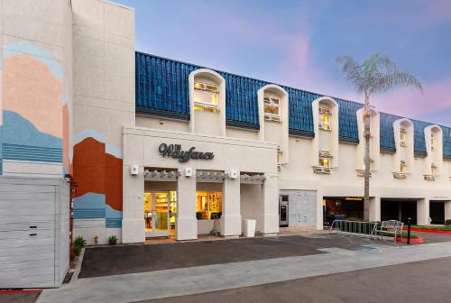 The Wayfarer San Diego - Culinary Delights
