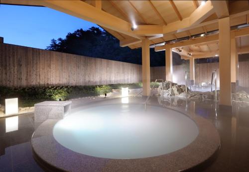 Toba International Hotel Shiojitei - Dining at Shiraishi and Kiyoishi
