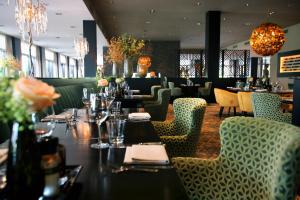 Van Der Valk Hotel Almere - Location and Accessibility