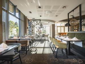Van Der Valk Hotel Heerlen - Accommodation Options