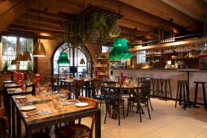 Van Rossum City Hotel Woerden - Facilities and Services