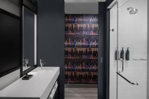 Aloft New York Chelsea - Pet-Friendly Policy