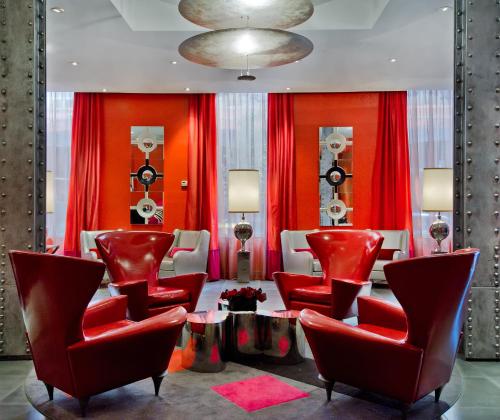 Ameritania at Times Square - Accommodations and Room Types