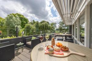 Amrâth Airport Hotel Rotterdam - Amenities and Facilities