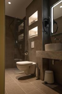 ART Hotel Rotterdam-Fully Renovated - Dining Options