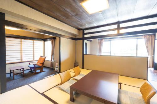 Atagawa Prince Hotel - Room Types and Amenities