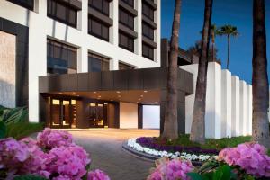 Beverly Hills Marriott - Safety and Security