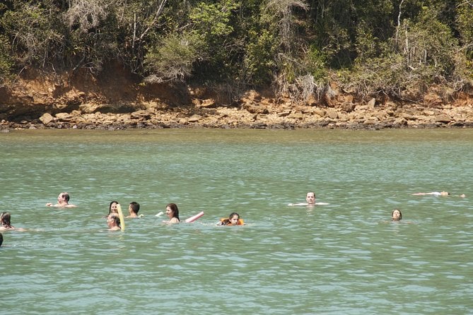 Búzios Full Day: Boat and Trolley Tour With Lunch From Cabo Frio - Exploring Búzios by Trolley