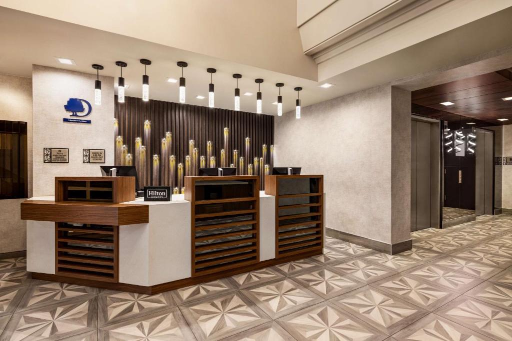 DoubleTree by Hilton New York Midtown Fifth Ave Review