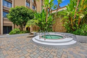 Doubletree by Hilton Whittier - Amenities and Facilities