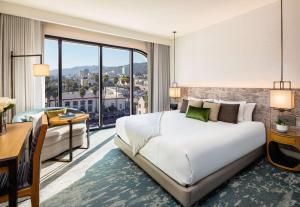 Dream Hollywood, by Hyatt - Genius Discounts