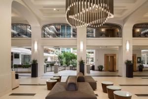 Embassy Suites by Hilton Anaheim North - Delightful Dining Options