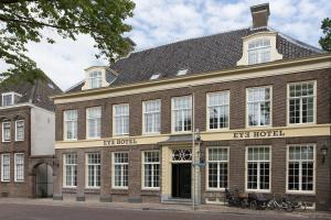 Eye Hotel - Room Amenities and Features